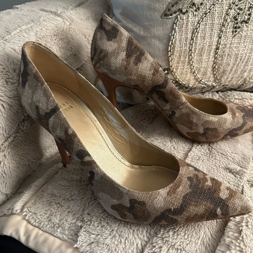 STUART WEITZMAN heels - Picture 7 of 10
